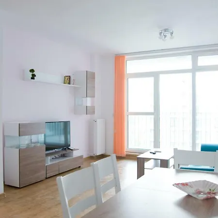 Apartment East Airport